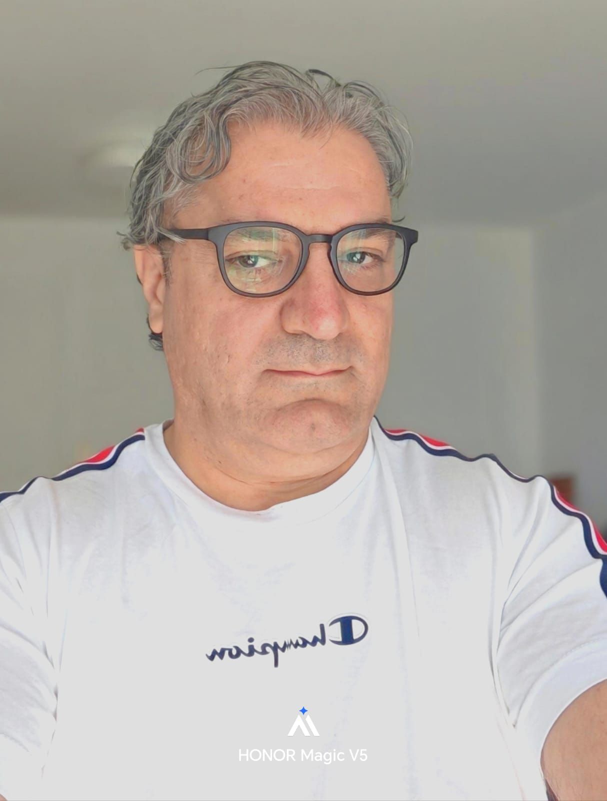 Arri Khoshnam